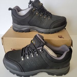 Camel Crown Mens Black Hiking Shoes, Size 11.5***NWT****